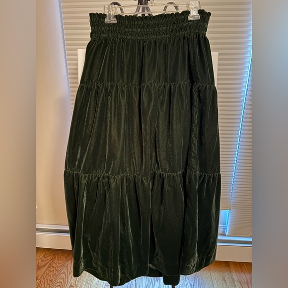 RACHEL ZOE Lush Dark Green Crushed Velvet Boho Fairy Granola Girl Tiered Skirt - Picture 4 of 4